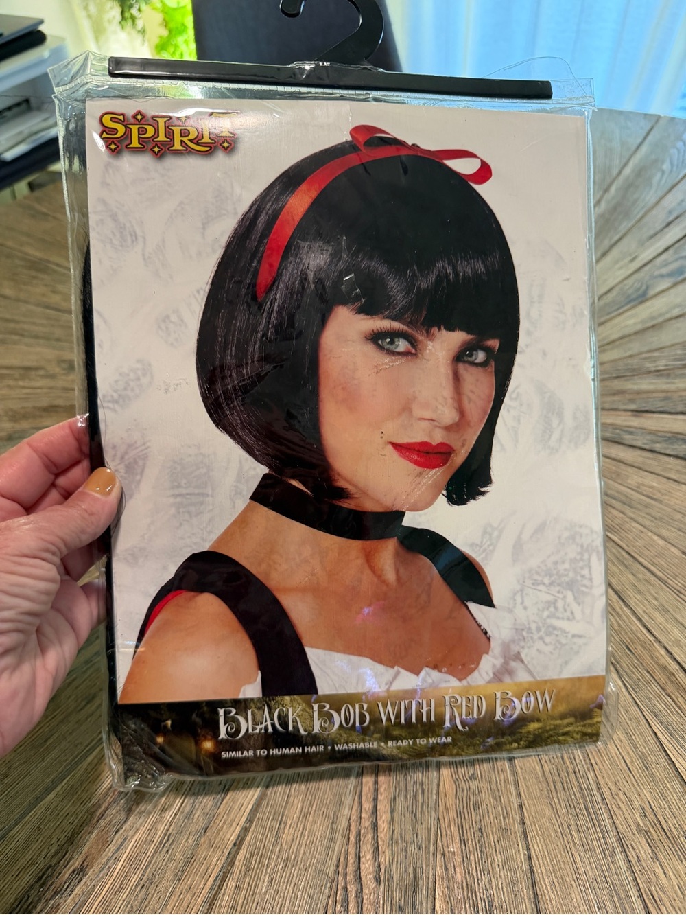 Snow White Black Bob costume wig with red bow
